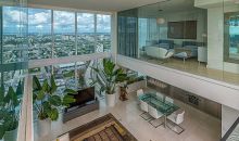 1040 BISCAYNE BL # LP4407 Miami, FL 33132