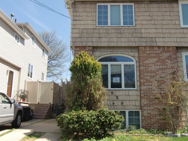 936a Clove Road, Staten Island, NY 10301