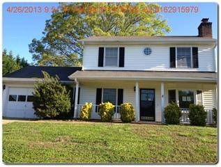 103 Wickersham Dr, Simpsonville, SC 29681