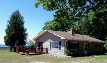 N2903 Oak Street Saint Ignace, MI 49781