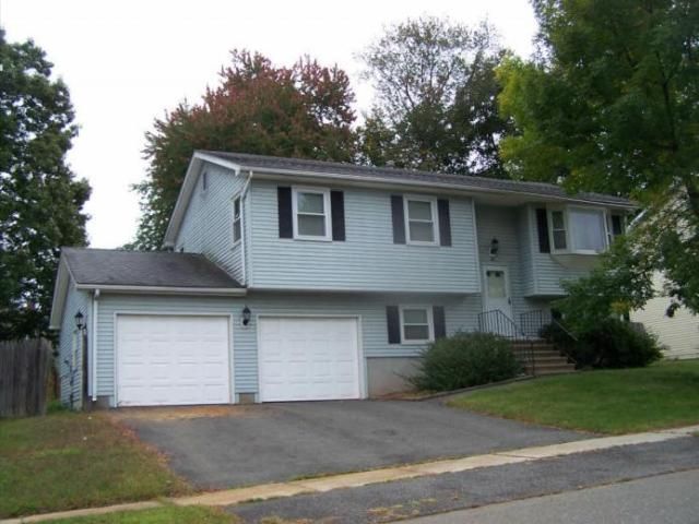 44 Drr Rd, East Hartford, CT 06108