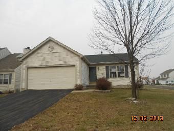 8012 Eurogrey Ct, Blacklick, OH 43004