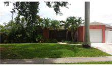 8721 SW 200TH TER Miami, FL 33189