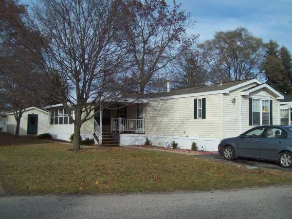 1492 Andrew, Traverse City, MI 49686