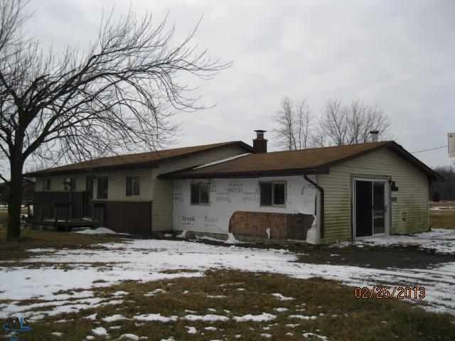 1195 Miller Rd, Allenton, MI 48002