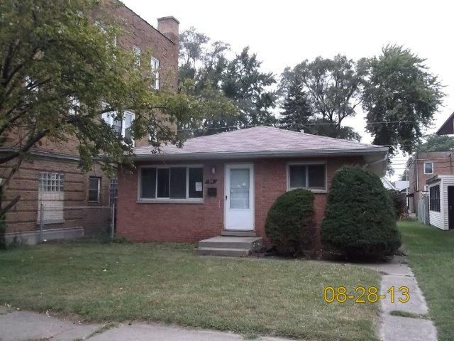 34 Webb St, Calumet City, IL 60409