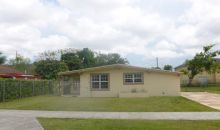 11520 LINCOLN BL Miami, FL 33176