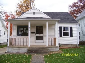 239 Lexington Ave, Elyria, OH 44035