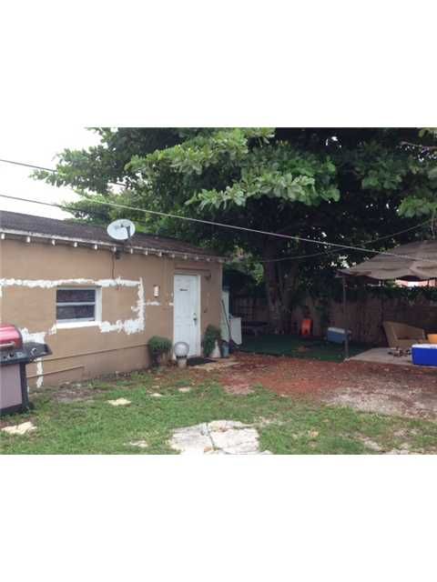 97 NW 40 ST, Miami, FL 33127