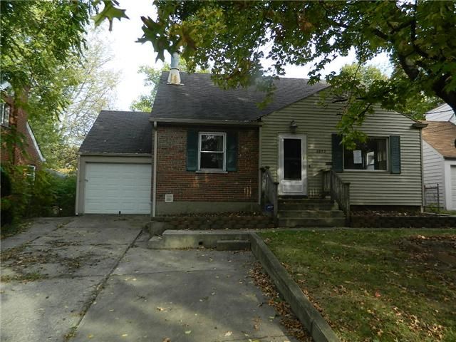 8852 Daly Rd, Cincinnati, OH 45231