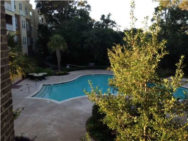 F 104 200 RIVER LANDING DR, Charleston, SC 29492