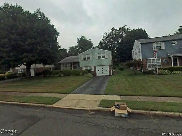 Sunnycrest Rd, Abington, PA 19001