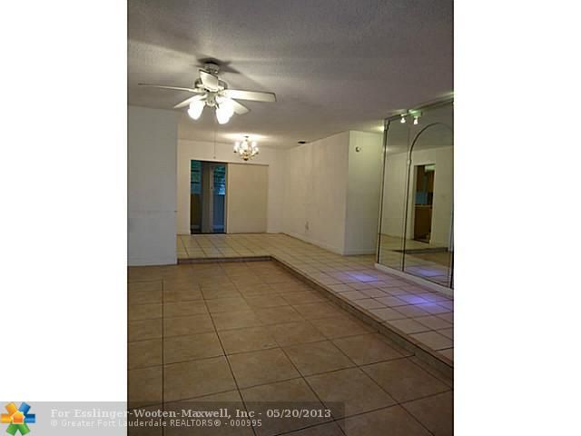 2211 NW 70TH AV, Fort Lauderdale, FL 33313