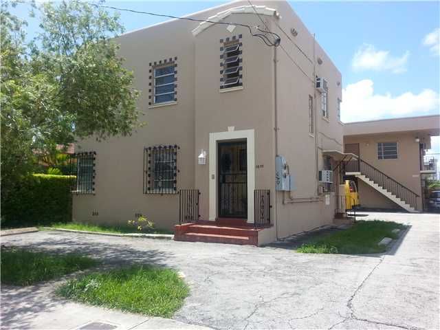 1870 SW 6 ST, Miami, FL 33135