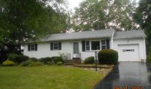 28 Wilmore Dr Hightstown, NJ 08520