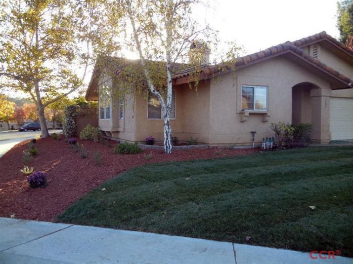 1137 Woodhaven, Paso Robles, CA 93446