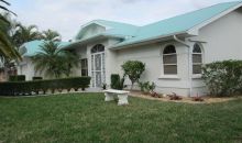 2229 SE 10th Ave Cape Coral, FL 33990