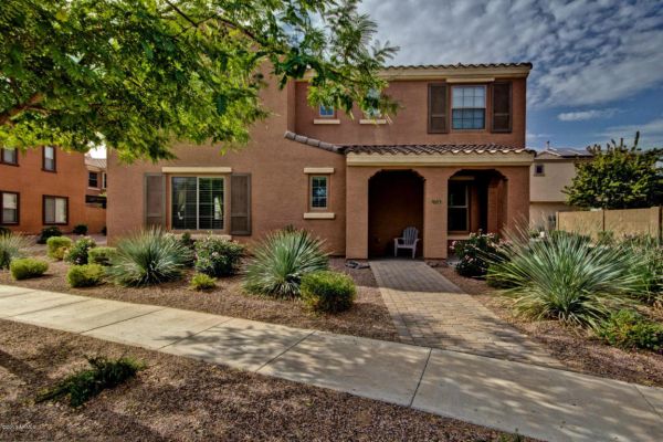 1654 S MARTINGALE Road, Gilbert, AZ 85295