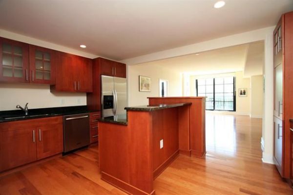 512 1025 MAXWELL LANE, Hoboken, NJ 07030