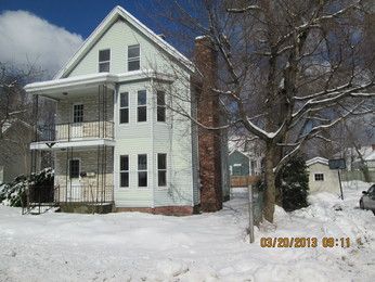 261 6th St, Leominster, MA 01453