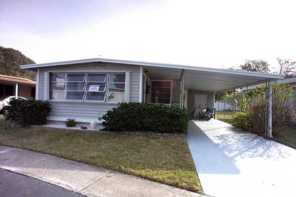 601 Starkey Rd, Largo, FL 33771