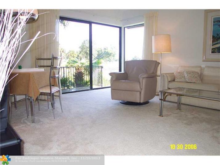 5509 CONSTANT SPRING TE # 229, Fort Lauderdale, FL 33319