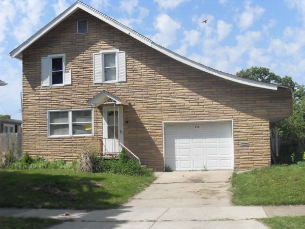 728 E Cecil St, Springfield, OH 45503