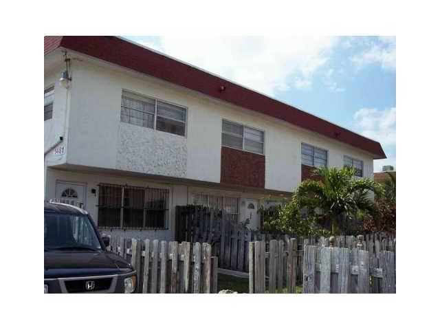 1471 NE 150 ST # 104, Miami, FL 33162