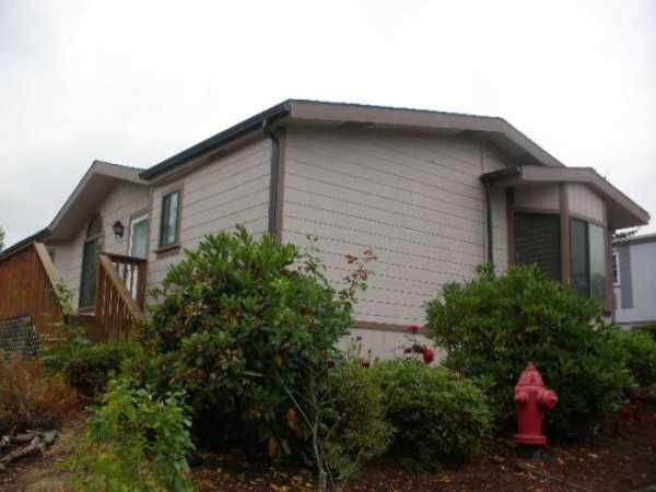 15195 SE Michelle Dr, Clackamas, OR 97015