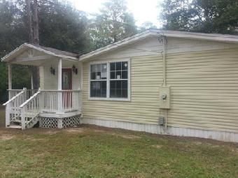 84 Roberts Road E, Defuniak Springs, FL 32433