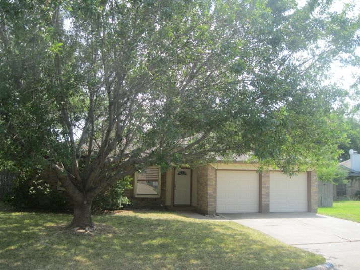 402 Betsy Ross Drive, Arlington, TX 76002