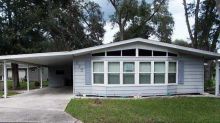 273 Palm Cove Dr. Deland, FL 32724