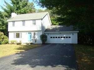 23 Hidden Hills Dr, Queensbury, NY 12804