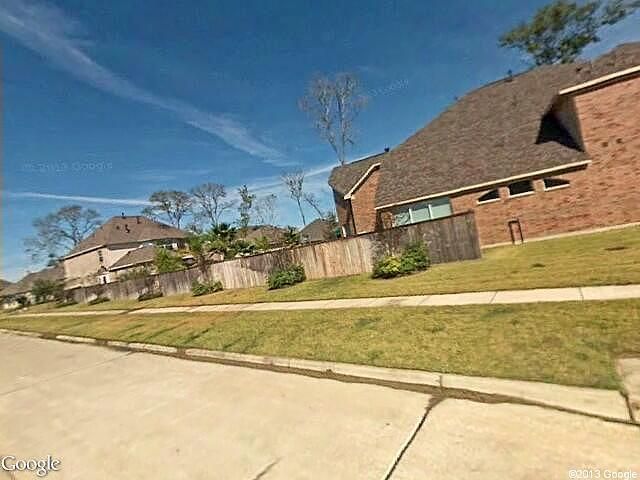 Greenhaven Dr, Sugar Land, TX 77479