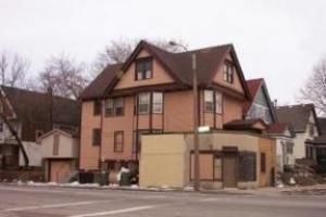 2676 n.36th, Milwaukee, WI 53210