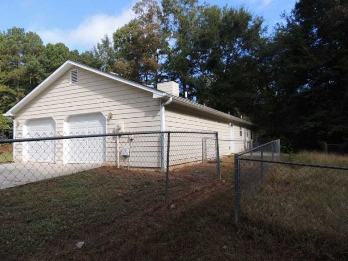 4702 Bullock Lane, Loganville, GA 30052