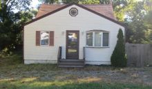 395 Holbrook Rd Ronkonkoma, NY 11779