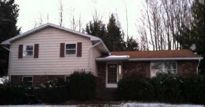 551 Madisonville Rd, Moscow, PA 18444