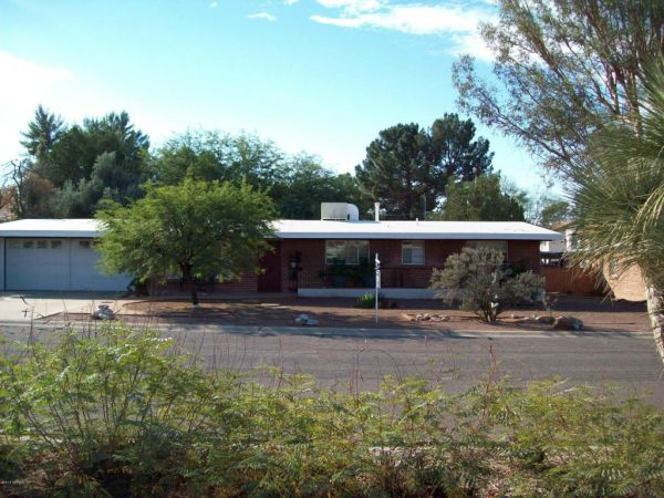 6626 E Paseo San Ciro, Tucson, AZ 85710