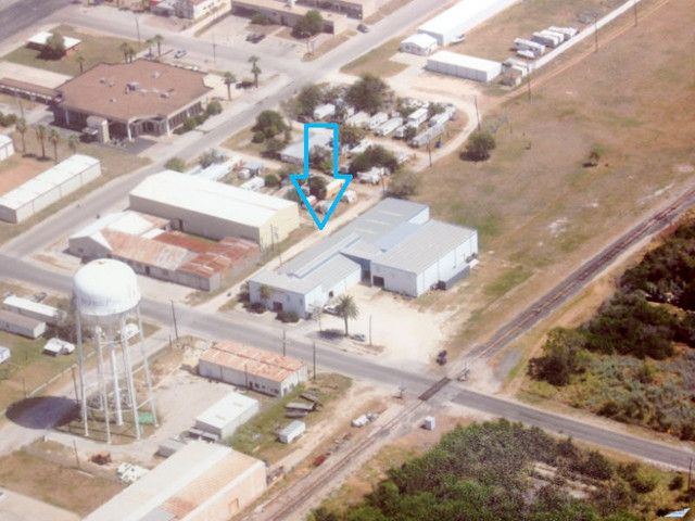 238 Wilson Ave E, Aransas Pass, TX 78336