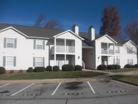 800 Spruill Ct Unit G, Greensboro, NC 27409