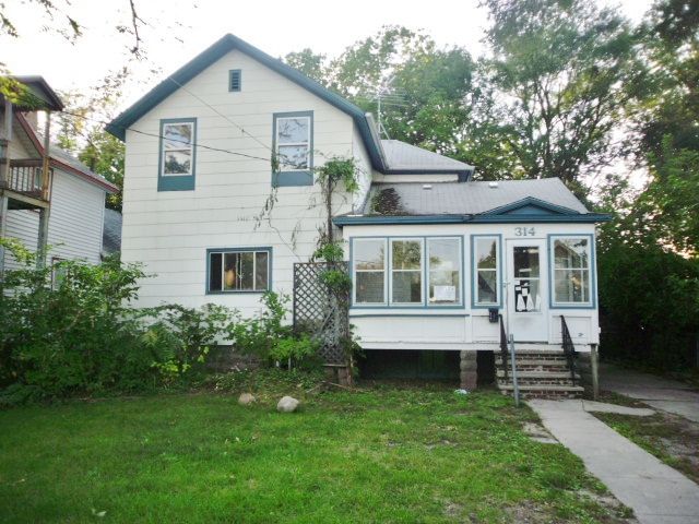 314 S Catherine St, Bay City, MI 48706