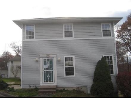 55 Sage Dr, Waterbury, CT 06704