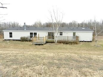 6857 Sunday Dr, Fennville, MI 49408