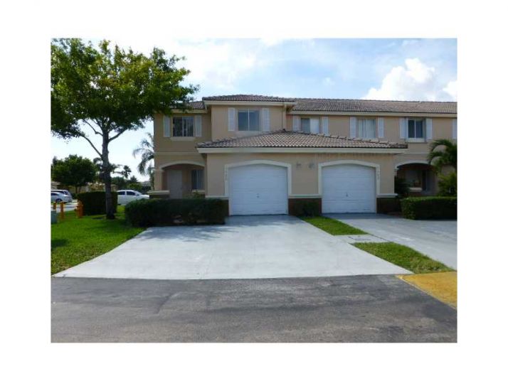 7492 Sw 162nd Path, Miami, FL 33193