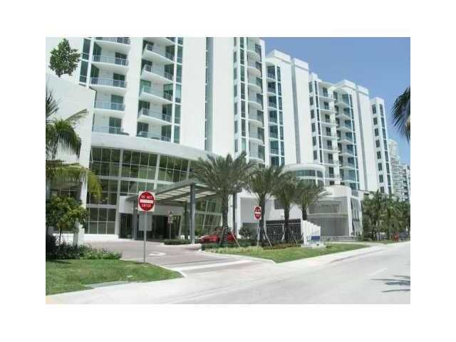 3029 NE 188 ST # 803, Miami, FL 33180