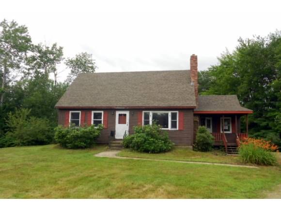 903 Salmon Falls Rd, Rochester, NH 03868