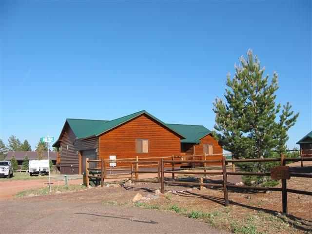 2279 Bain Trail, Overgaard, AZ 85933