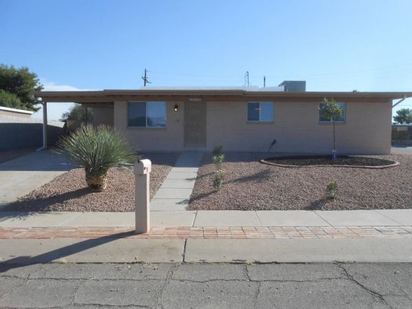 8124 E Victoria, Tucson, AZ 85730