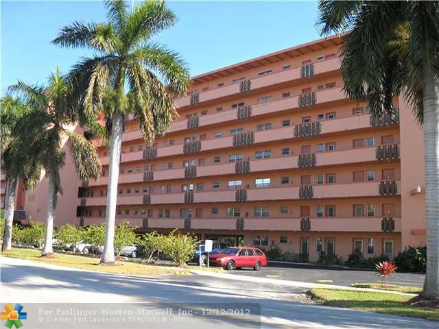 1000 NE 14th Ave # 212, Hallandale, FL 33009